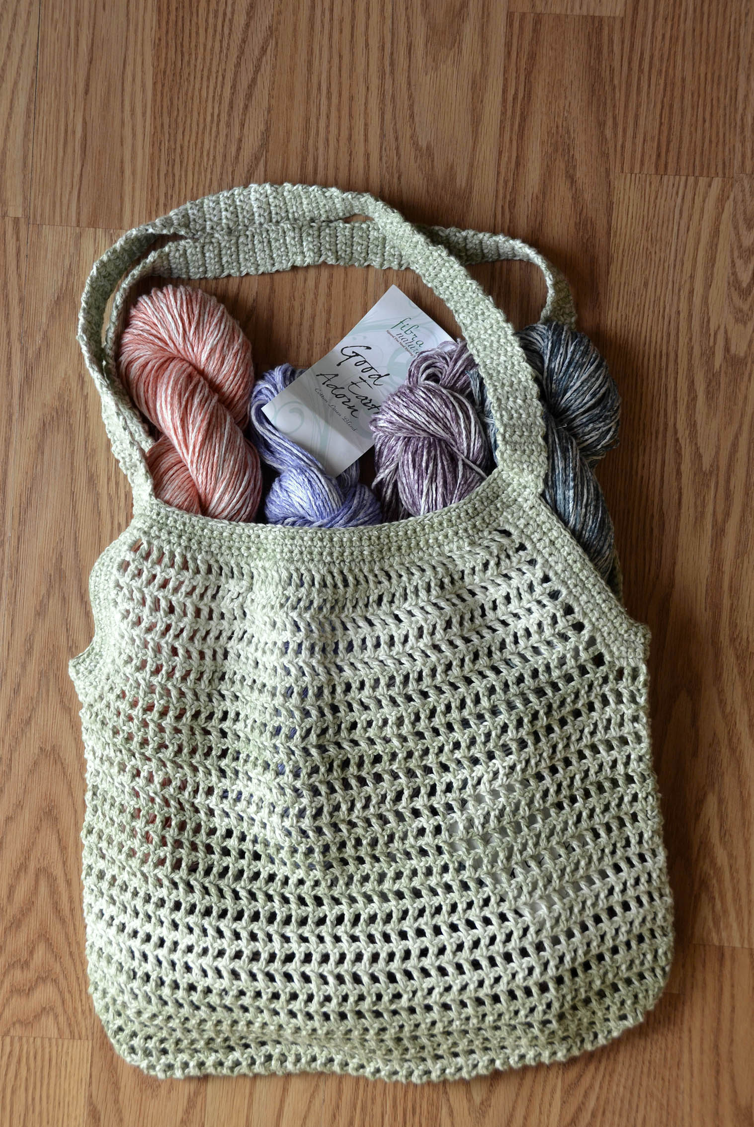 Free Pattern Friday – Knit and Crochet Market Bags – Universal Yarn Creative Network