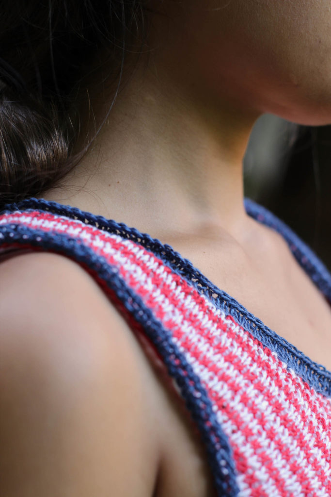 Detail of linen tank top knitted in Fibra Natura Flax