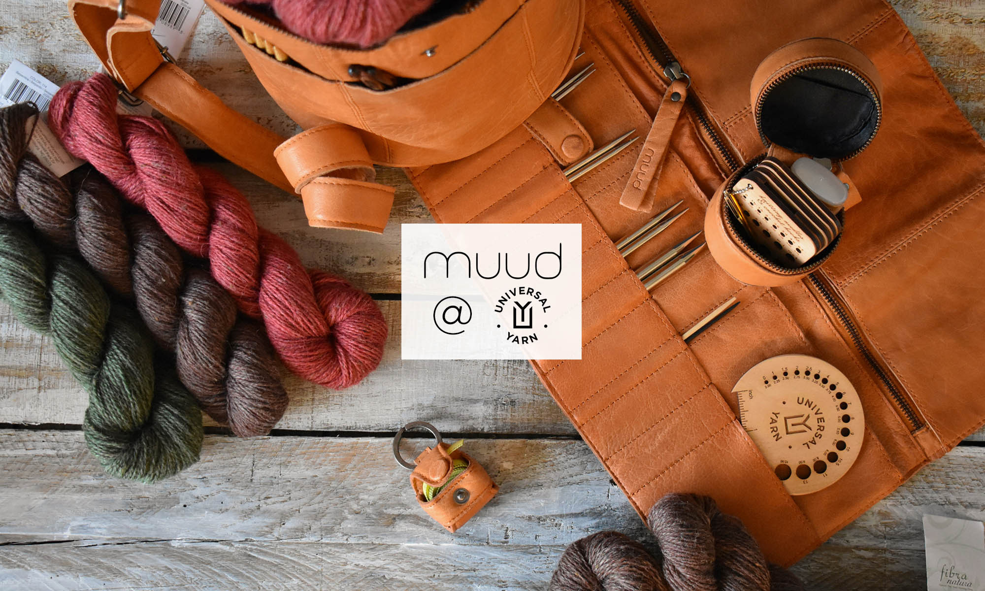 leather muud knitting accessory case with yarn